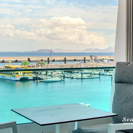 Apartment Sea Breeze *