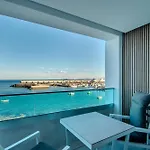 Sea Breeze Apartment