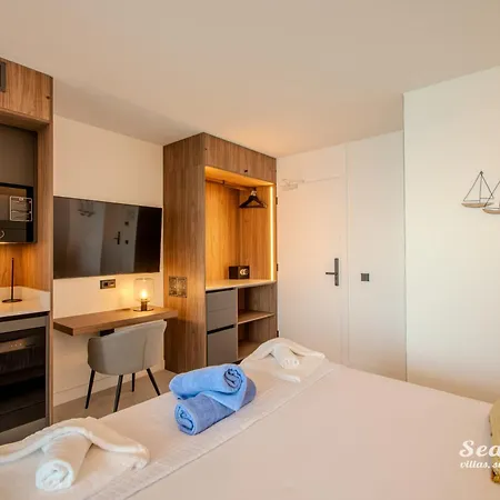 Sea Breeze Apartment