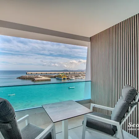 Апартаменты Sea Breeze *