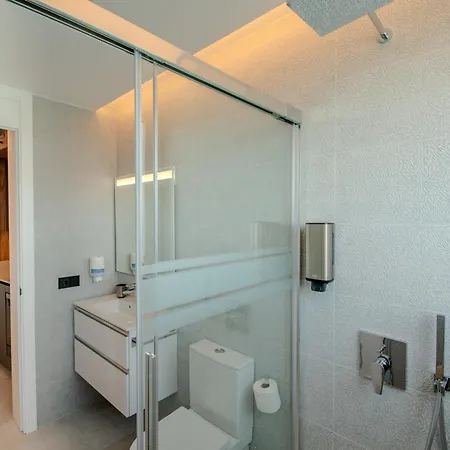 Apartment Sea Breeze *